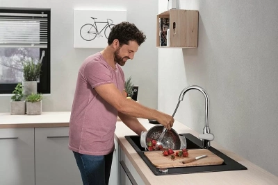 Смеситель для кухни Hansgrohe Focus M42 220 71820000