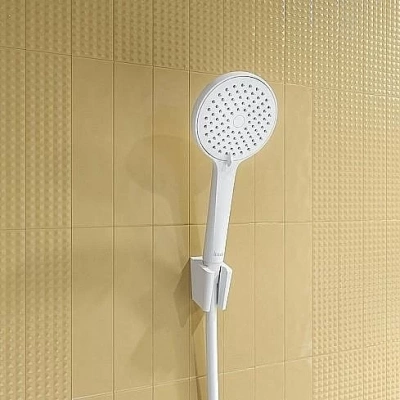 Душевая лейка Iddis Ray RAY3F0Wi18 белая