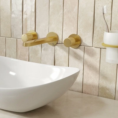 Смеситель для раковины WasserKRAFT Schunter 8245 золото матовое