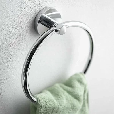 Набор аксессуаров для ванной Grohe Essentials 40344001 хром
