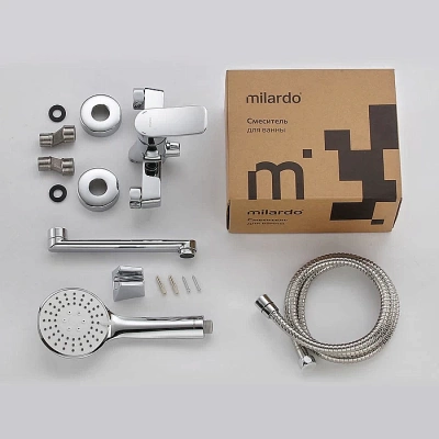 Смеситель для ванны Milardo Demi DEMSB02M02
